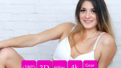 Abril Amateur Nude Casting in Stunning VR preview