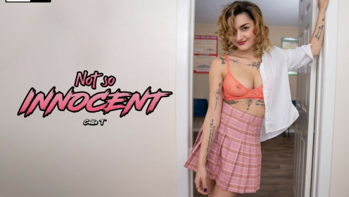 Callie T in Seductive College Fantasy VR preview
