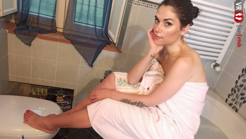 Chiara's Sensual Bath in Stunning 4K VR preview