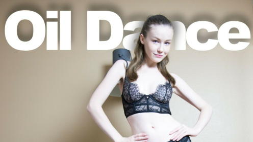Emily Bloom's Sensual Oil Dance in 4K preview