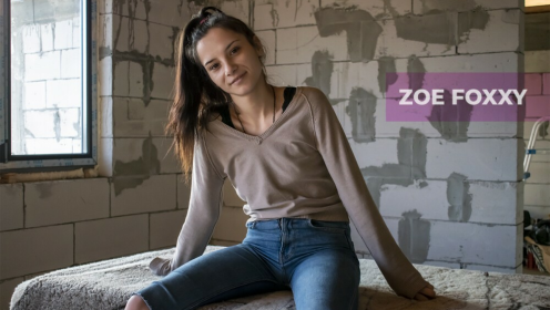 Zoe Foxxy - Quick fucking in an abandoned building preview