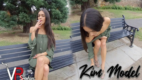 Kim Model - Park Bench preview