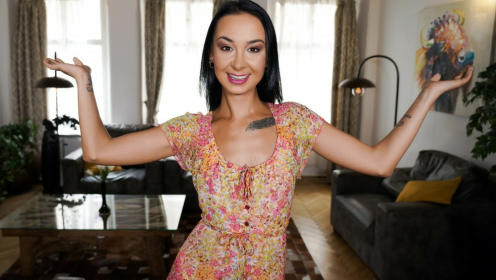 Freya Dee in Innocent Seduction VR Bliss preview
