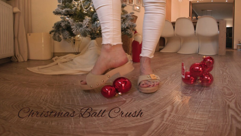 Sabdeluxe Christmas Ball Crush VR Fantasy preview