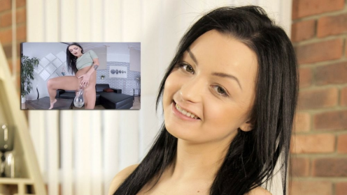 Dafne's Hot Wet Naked VR Adventure preview