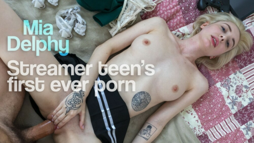 Streamer Teen's First Ever Porn preview